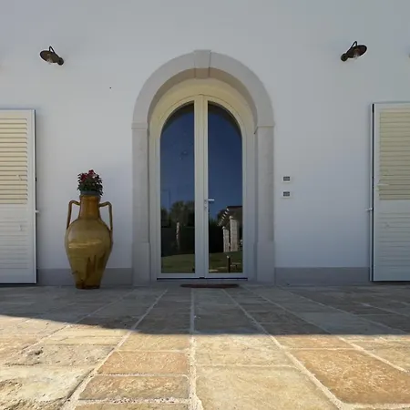 Bed & Breakfast Trullandia 3*